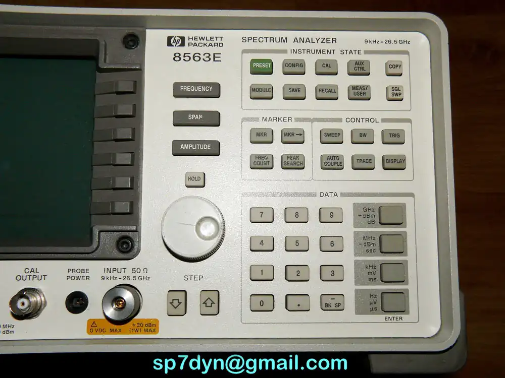 HP8563E HP85620A 9KHz-26.5GHz - Image 2