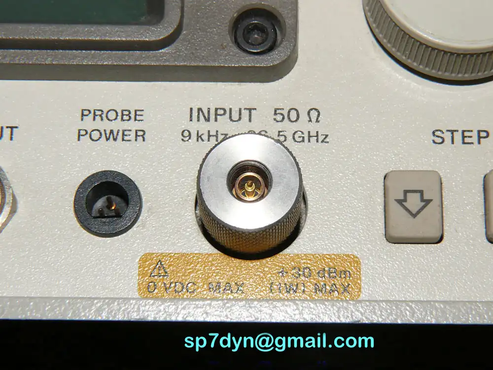 HP8563E HP85620A 9KHz-26.5GHz - Image 3